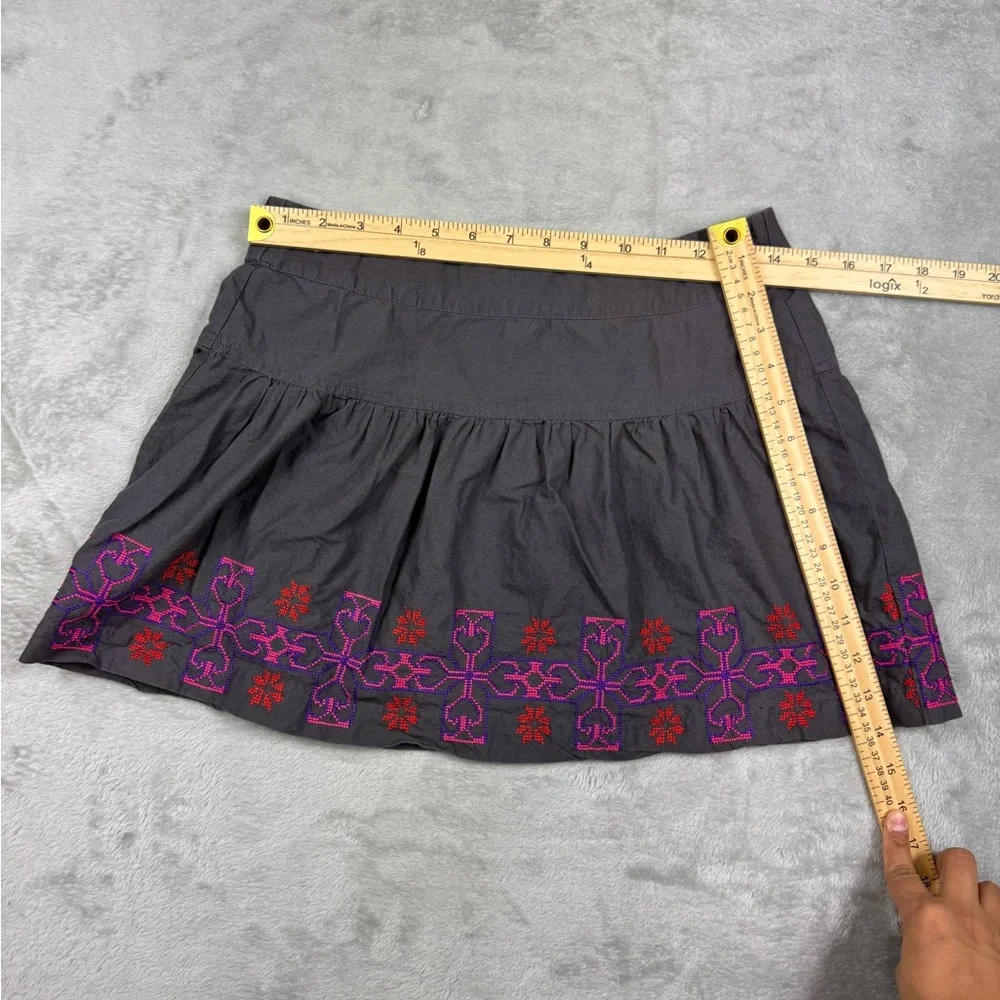 American Eagle Embroidered Boho skirt size‎ XS